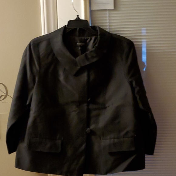 Woman's jacket  Size 12P - Picture 1 of 1